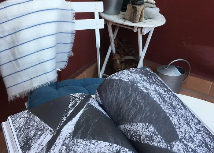 拉尔艾特兰提卡旅馆 招待所